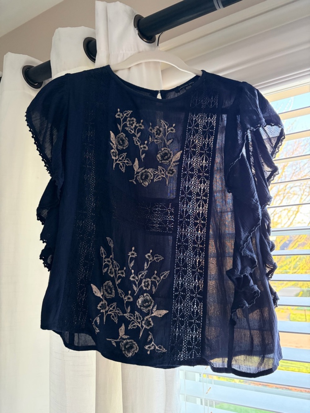 American Eagle blouse